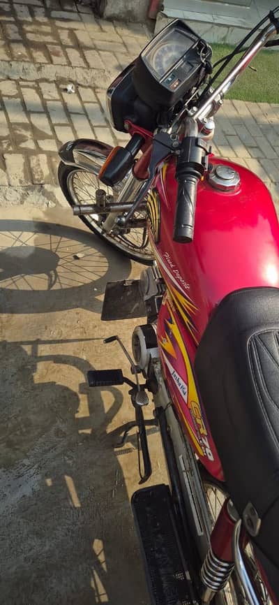 crown CD 70 2020 madel numbar nhi laga baki papar hin