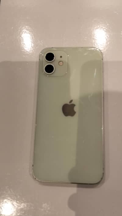 Apple iPhone 12