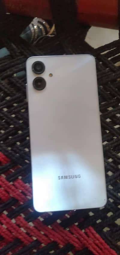 4/64 Samsung A07