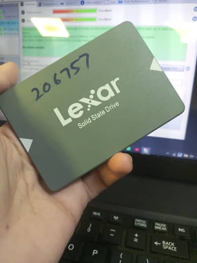 LEXAR 256 GB SSD 6GB/S