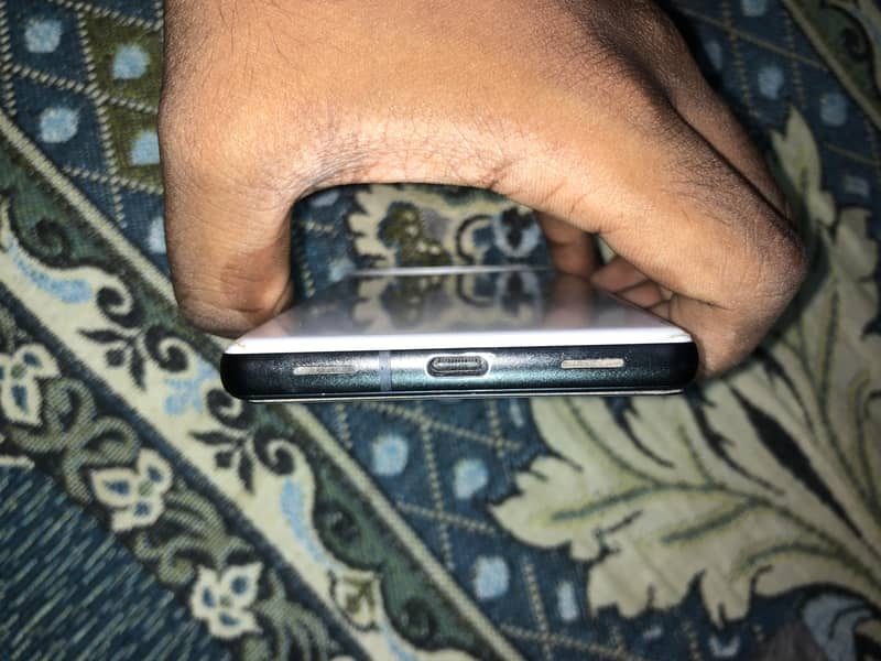 Google Pixel 6a 3