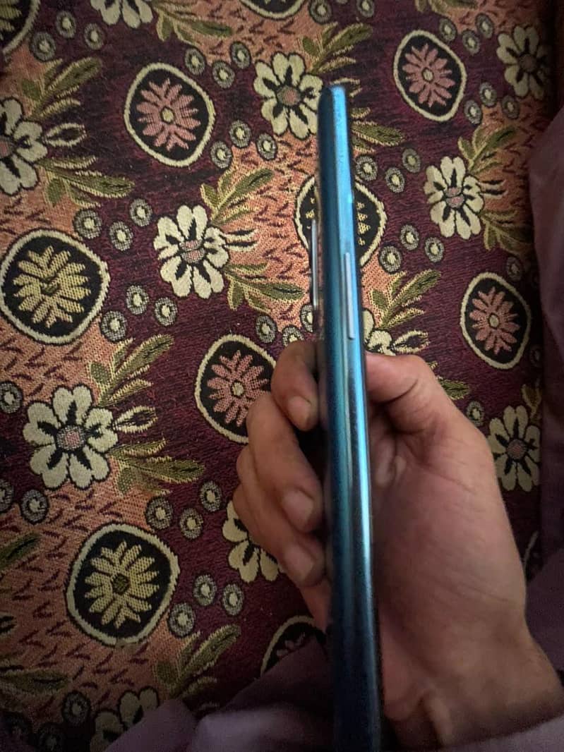 One Plus 9 4