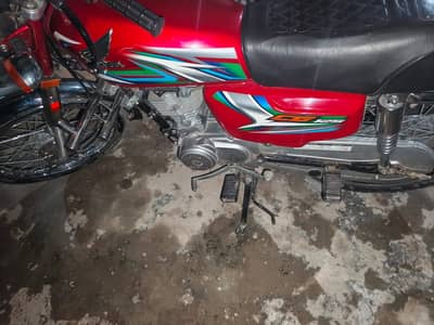 Honda CG 125 2023
