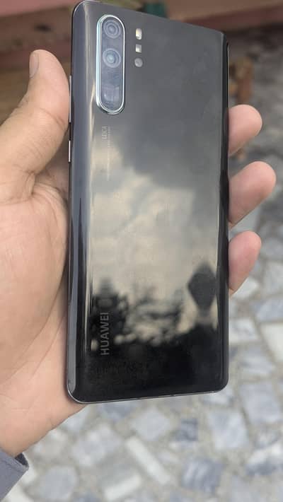 Huawei P30 Pro 8GB/256GB – Black  Chance Wala Phone