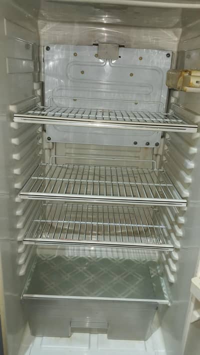 Dawlance fridge