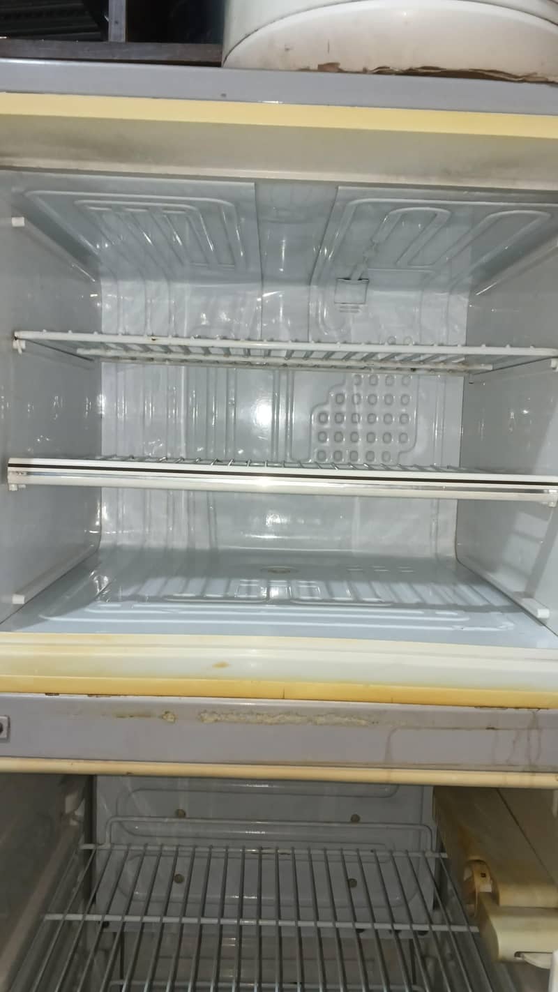 Dawlance fridge 1