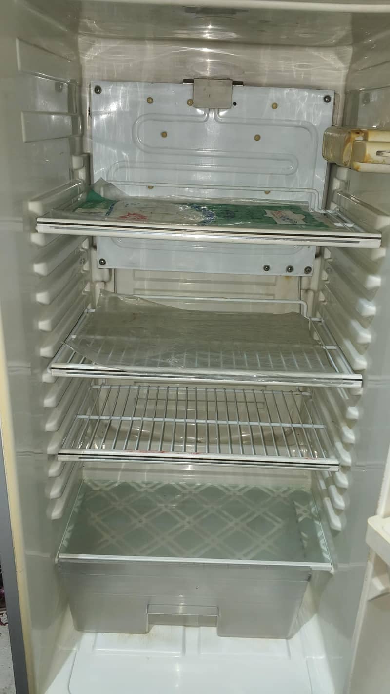 Dawlance fridge 5