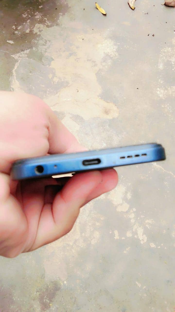 Itel A04 2