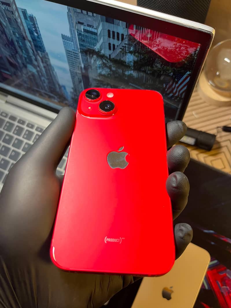 Apple iPhone 14 3