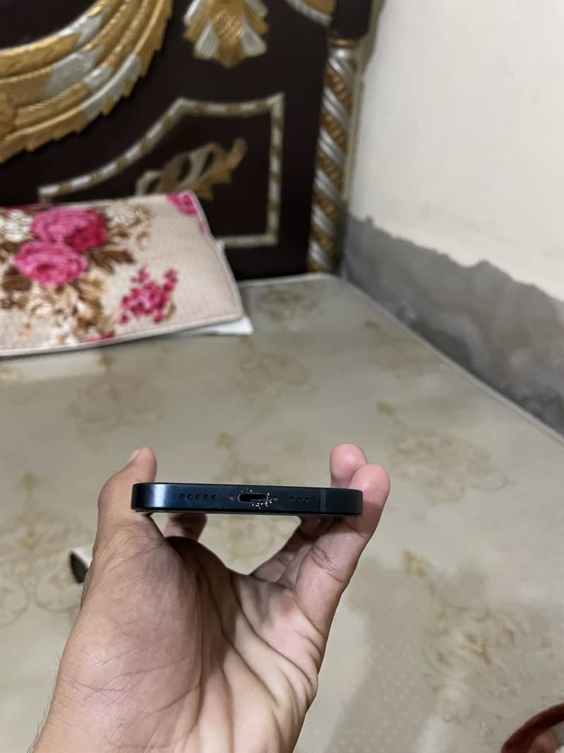 Apple 5