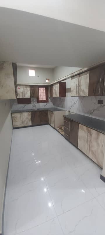 Prime Location Newly Renovated Lower Portion Sized 400 Square Yards Available In Federal B Area -