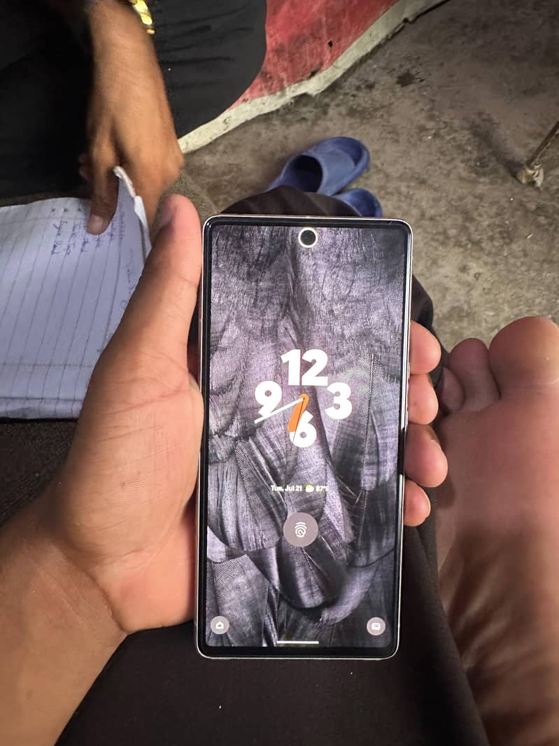 Google Pixel 7 3