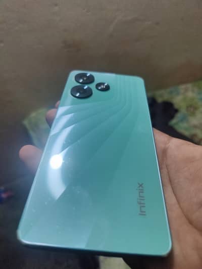 Infinix Hot 30