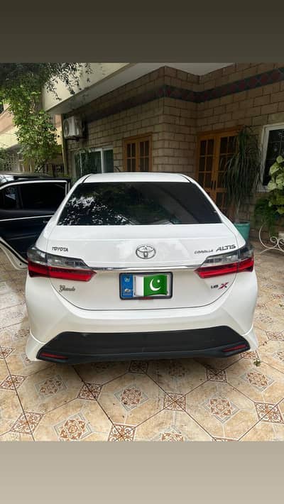 Toyota Altis Grande 2025
