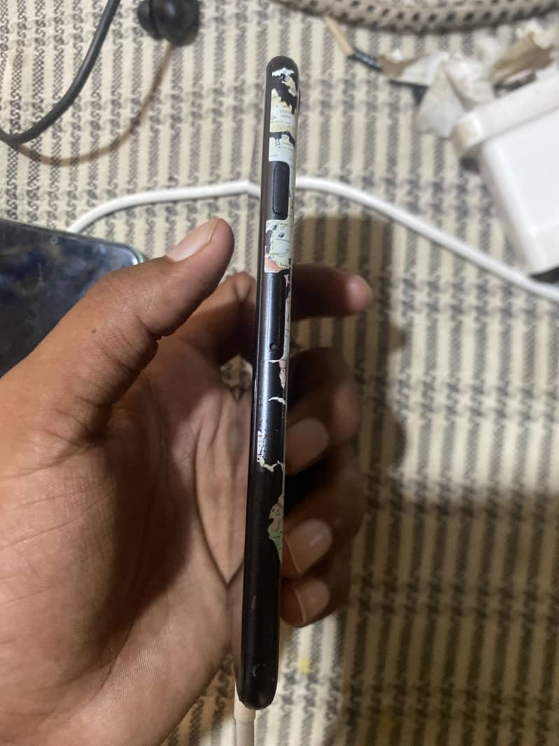 Iphone see 1