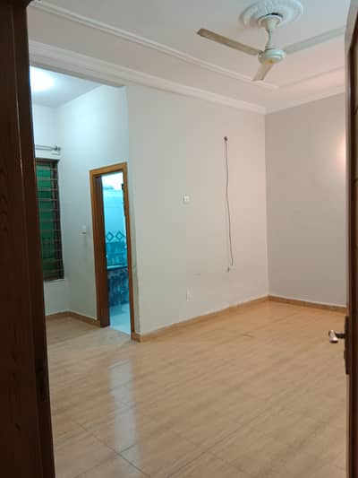 House available for sale boring electricity