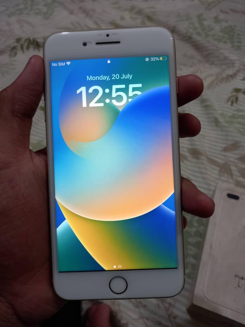 Apple iPhone 8 Plus 8