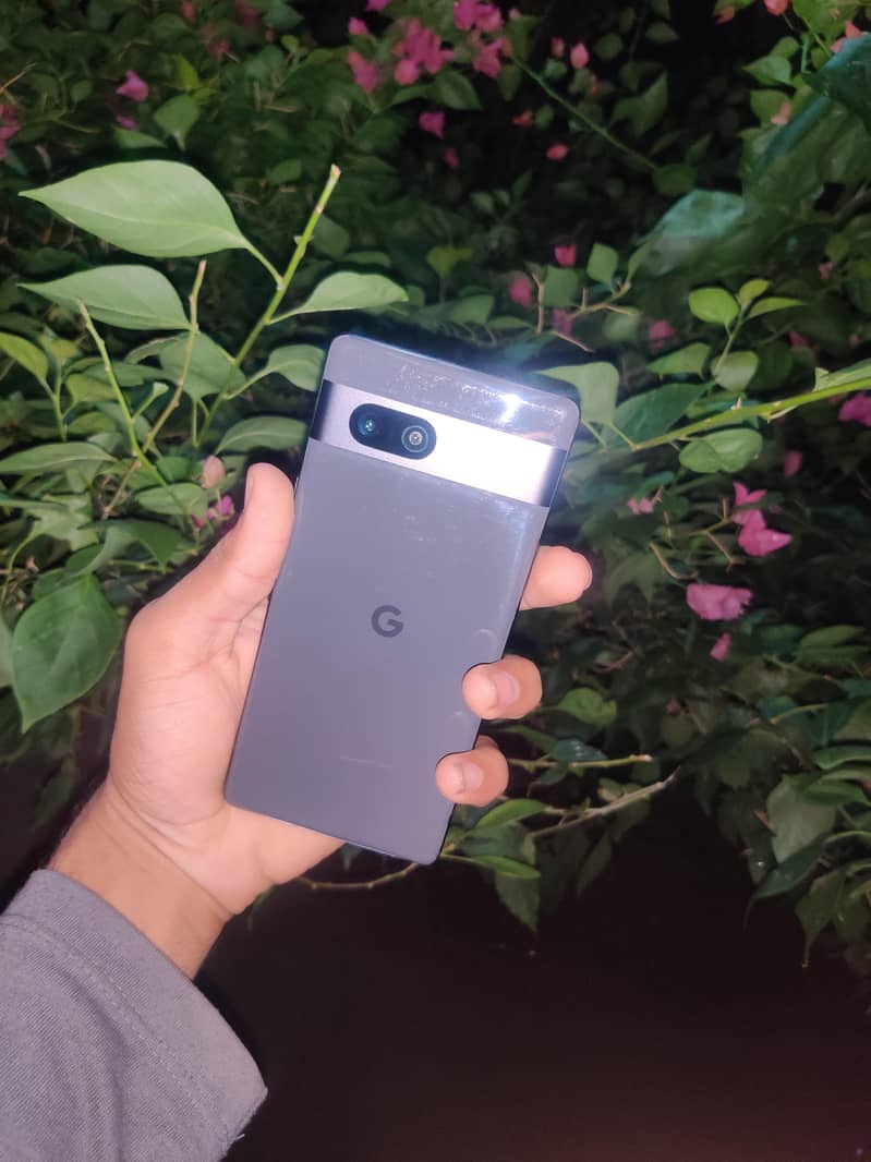 Google Pixel 7a 1