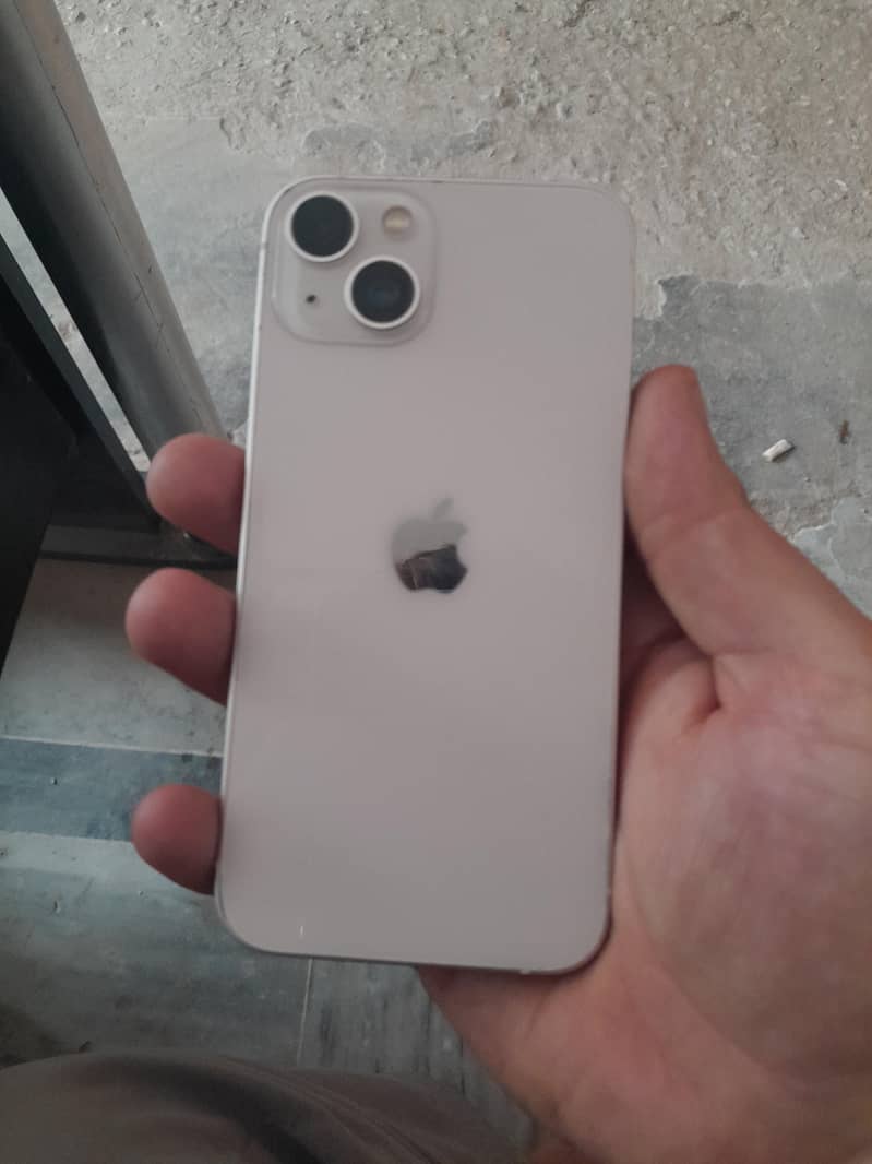 Apple iPhone 13 1