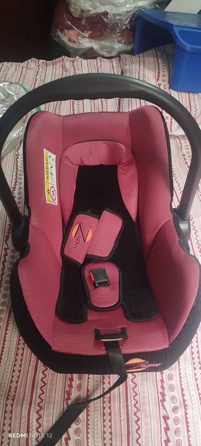 Baby car seat good condition