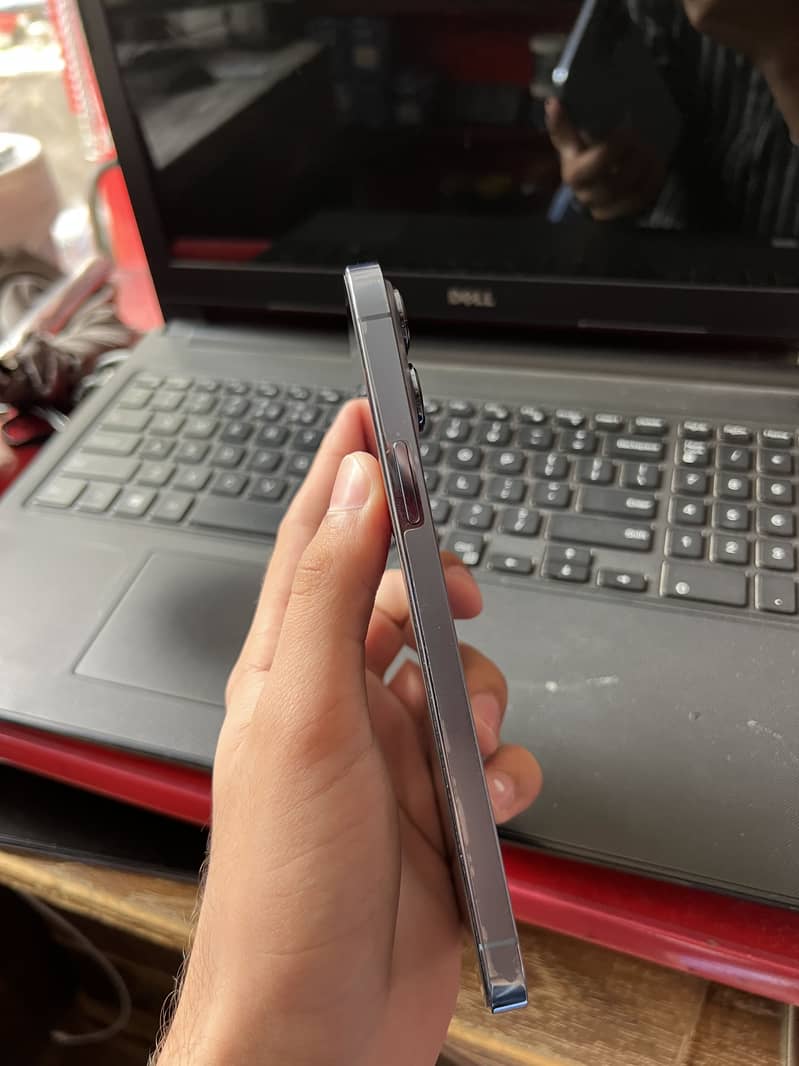 Apple iPhone 13 Pro Max 5