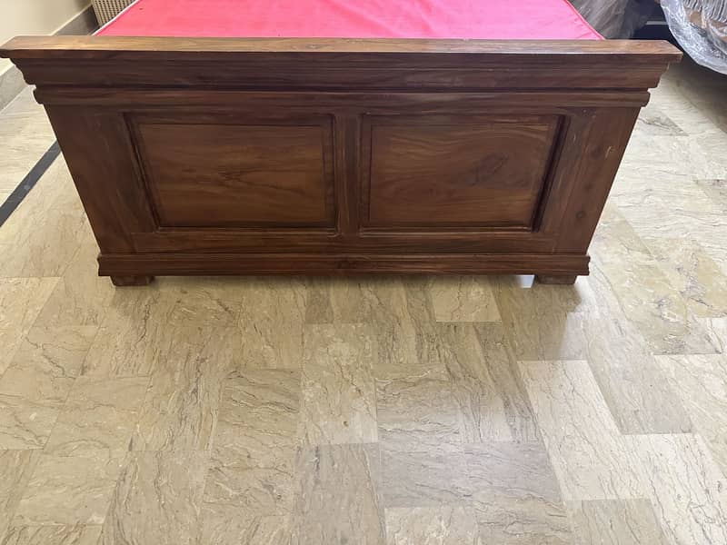 Single bed 2