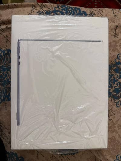 Macbook Air (MDHH4)