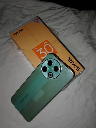 Tecno SPARK 30 Pro