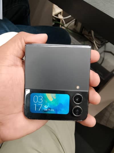 Samsung Mobile Z Flip 4