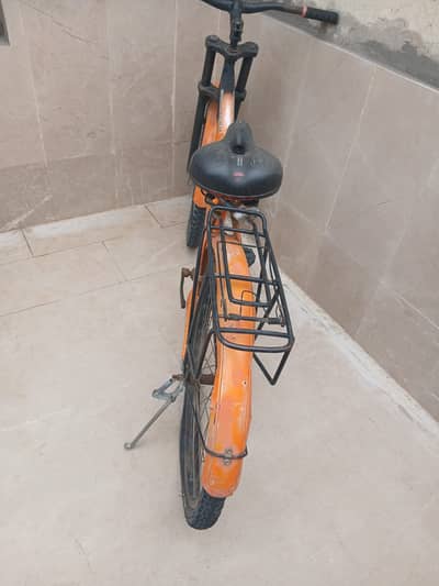 cycle for sale frame ok ha tyres change hona wala ha----iron frame