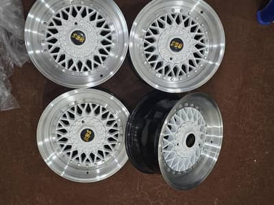 BBS 4 NUT MALTIPCD Hole Style Rim