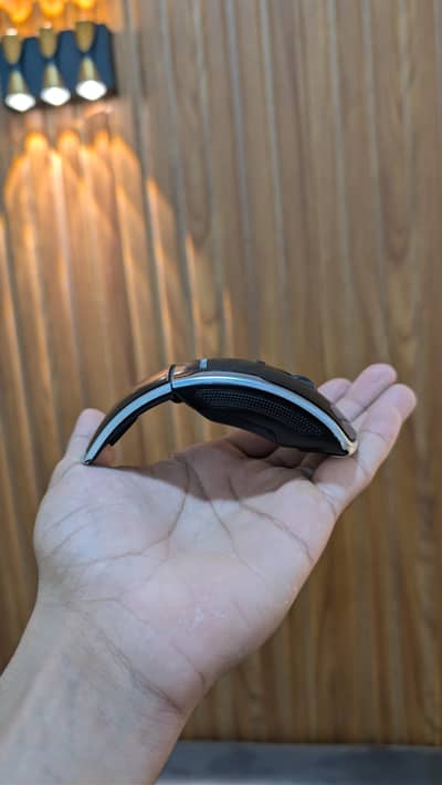 Imported brand curved wireless foldable mouse