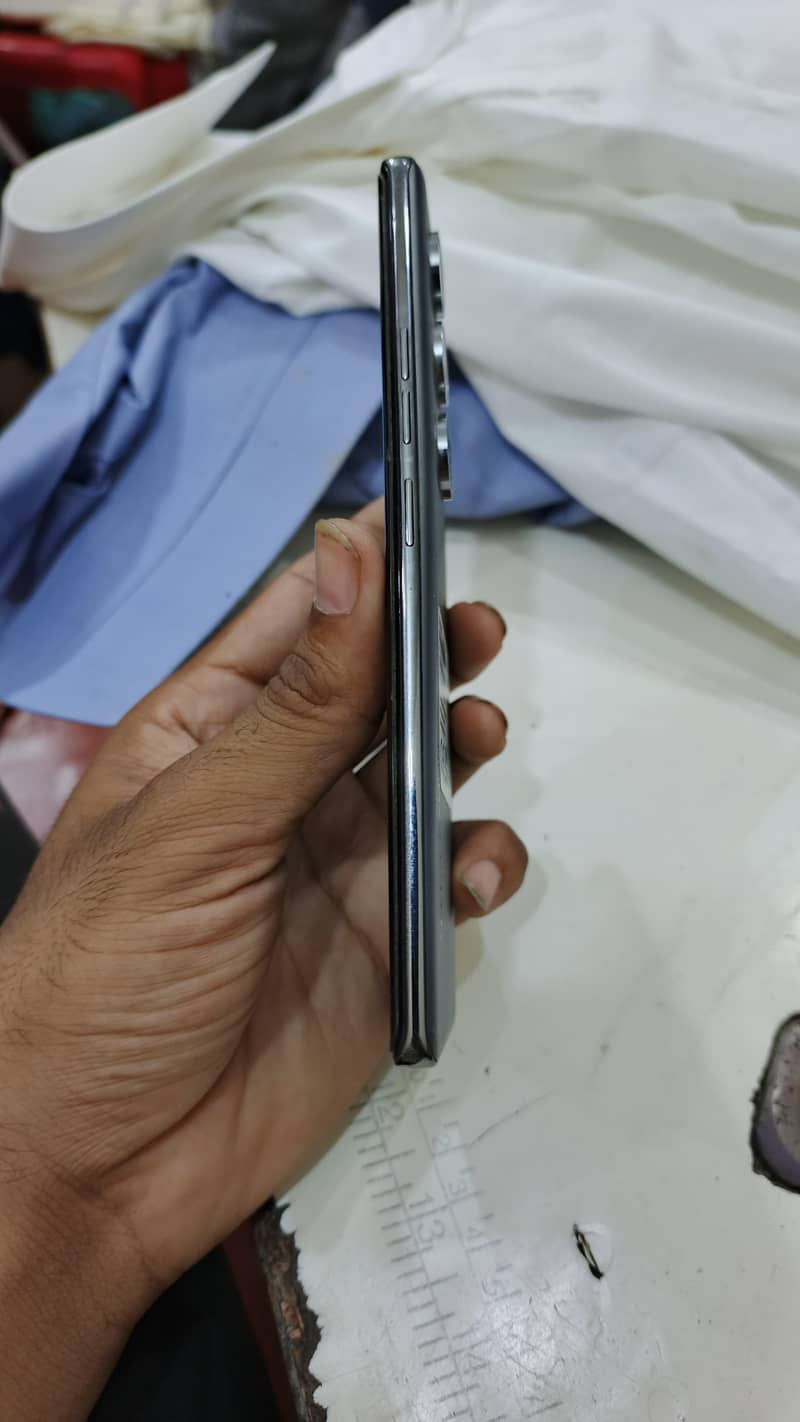 Tecno CAMON 40 Pro 2