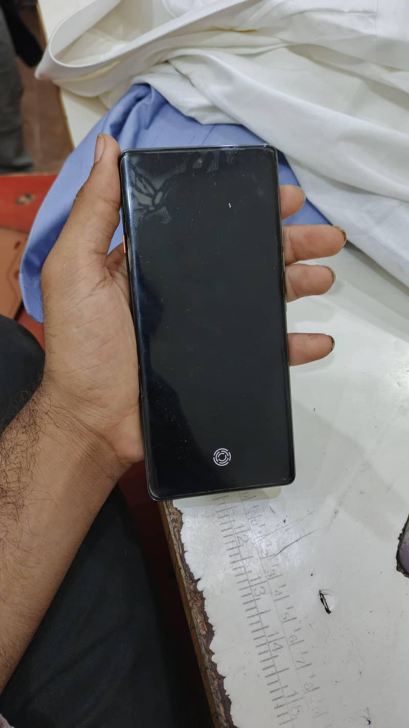 Tecno CAMON 40 Pro 3