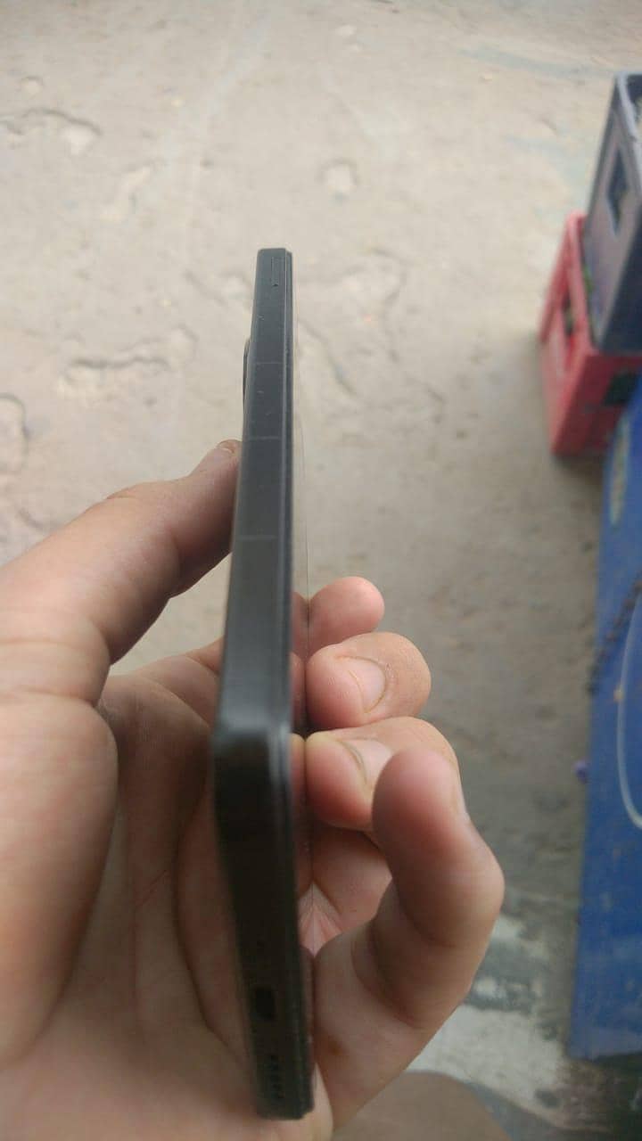 Xiaomi POCO C75 3