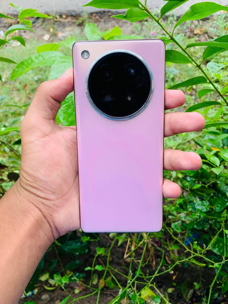 Infinix Zero 40 complete box 1