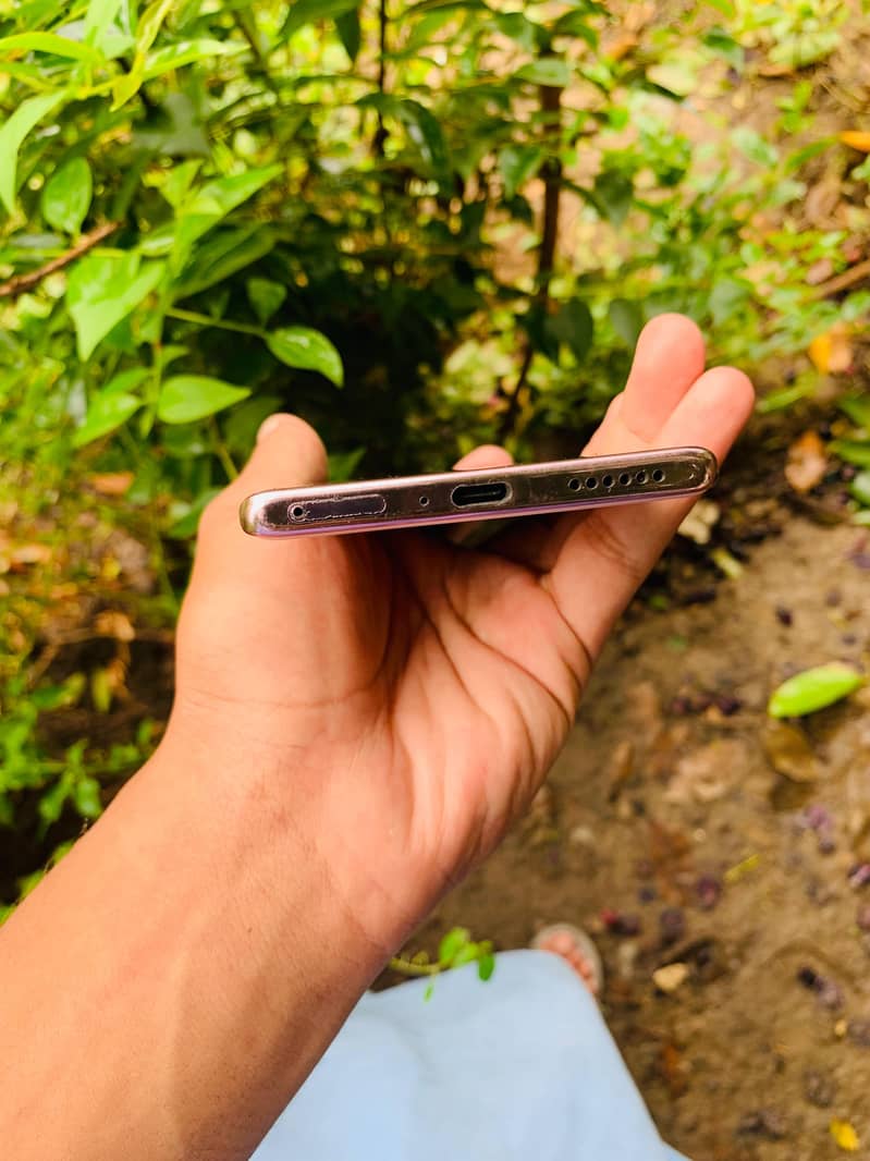 Infinix Zero 40 complete box 5