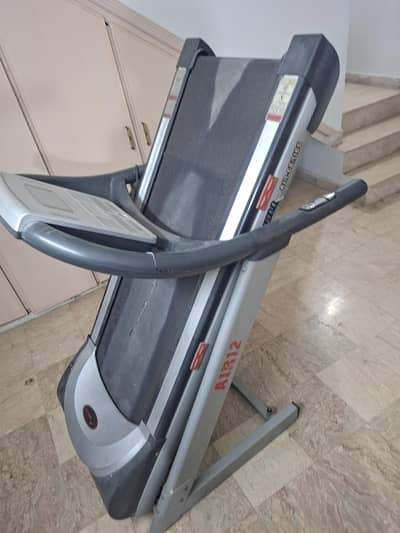 Treadmill/jogging machine/runing machine/electric treadmill