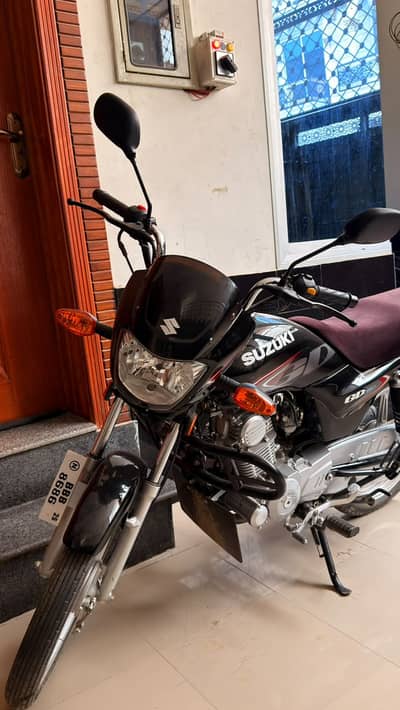 Suzuki GD 110S 2025 – Showroom Condition | Only 1,751 KM Driven