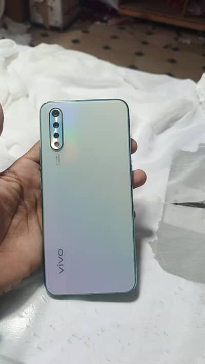 vivo s 1
