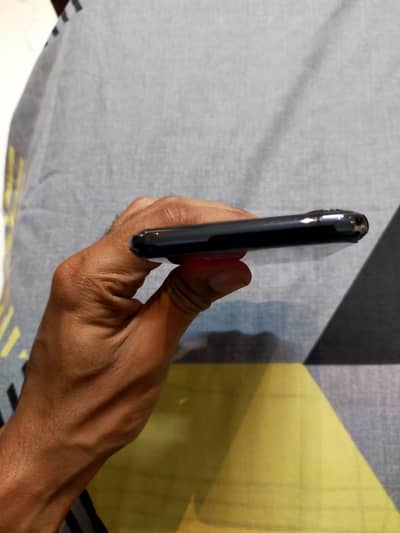 Iphone XS OFFICIAL PTA APPROVED 64GB