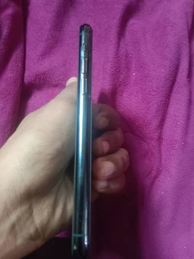 Apple iPhone 11 Pro