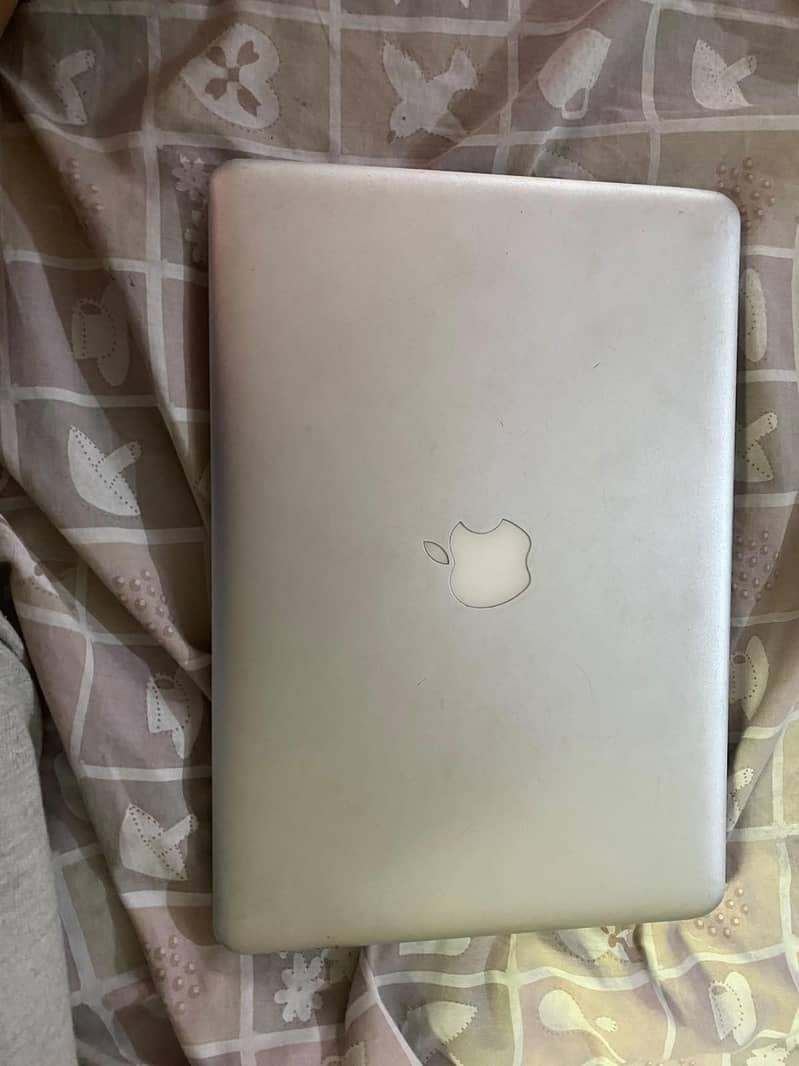 Macbook Pro Mid 2012 1