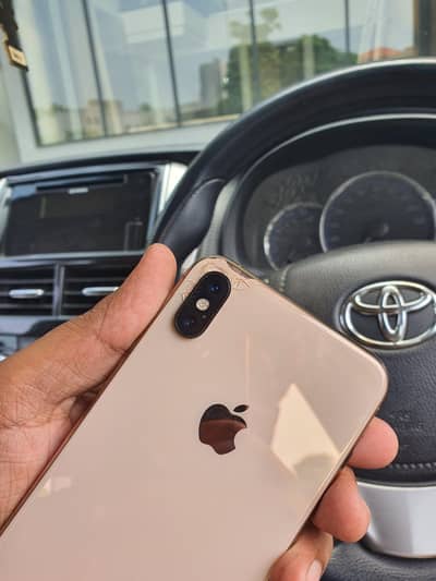 Iphone Xs Max 256Gb PTA Approved only (Back Break)