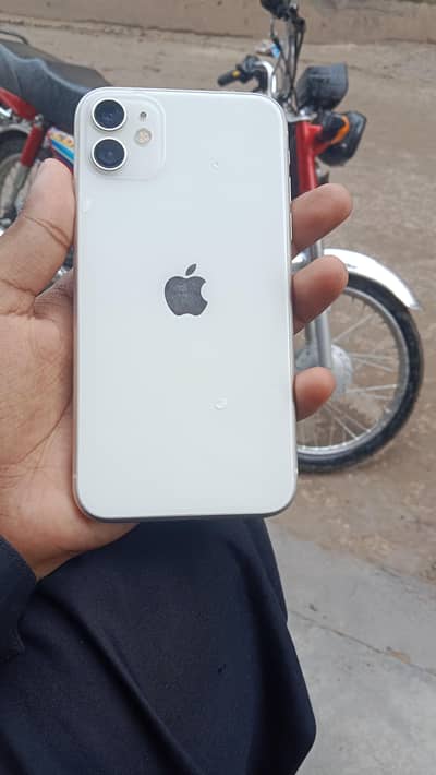 Apple iPhone 11