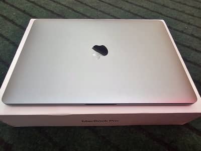 Apple MacBook Pro M2 2022 | 8GB/256GB | 46 Cycles | Like New | Full Bo