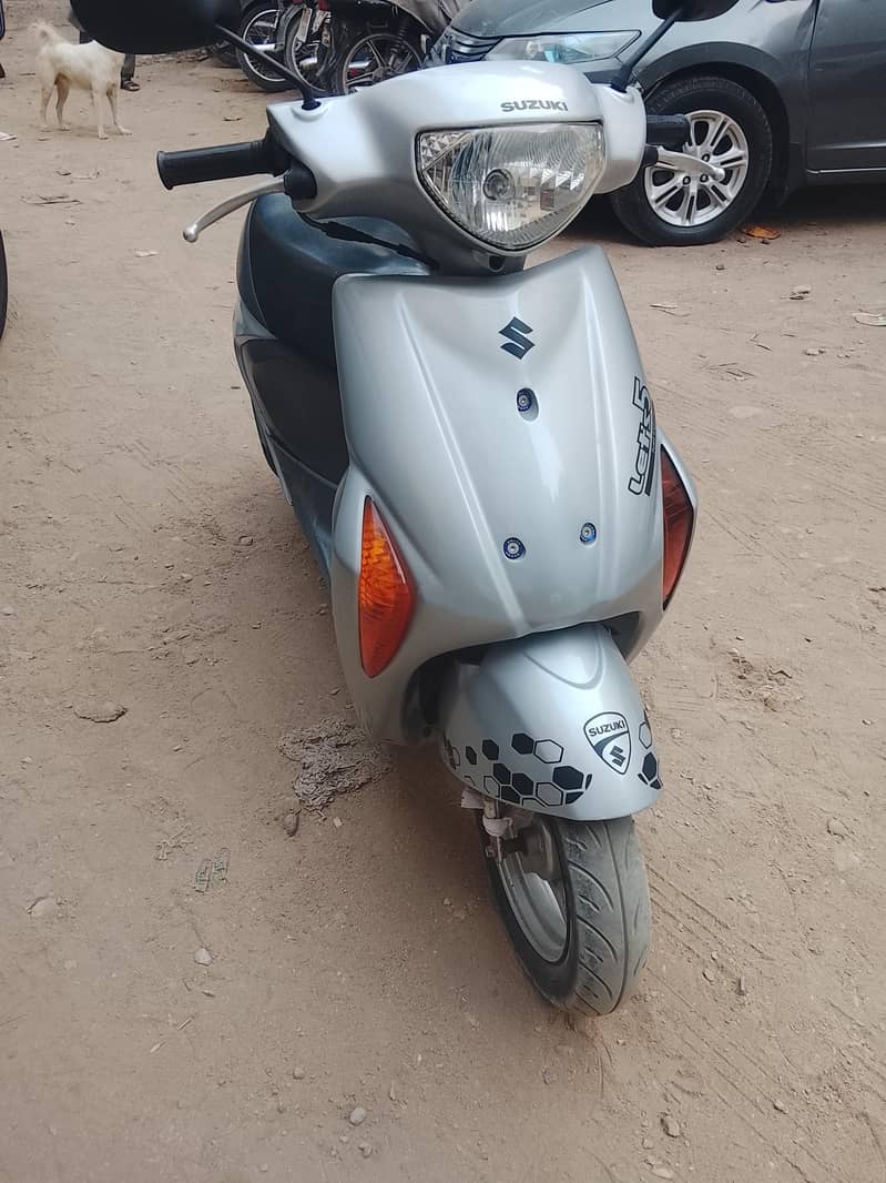 scooty 1