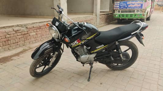 Yamaha YBR G 2018/19).  read ad