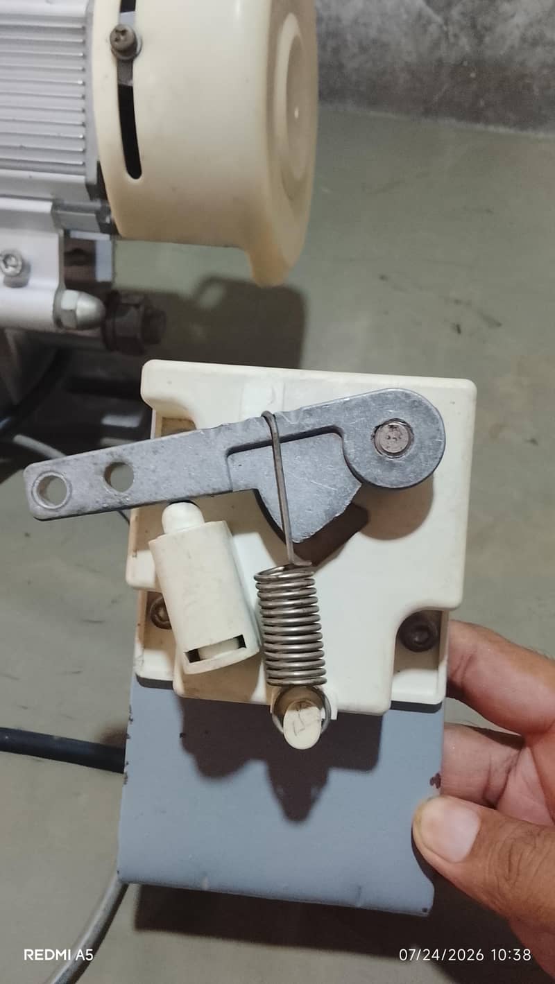 servo03060609798 7