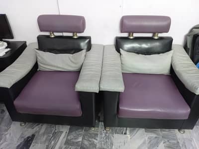 Sofa Set 5 Seater for Urgent Sale